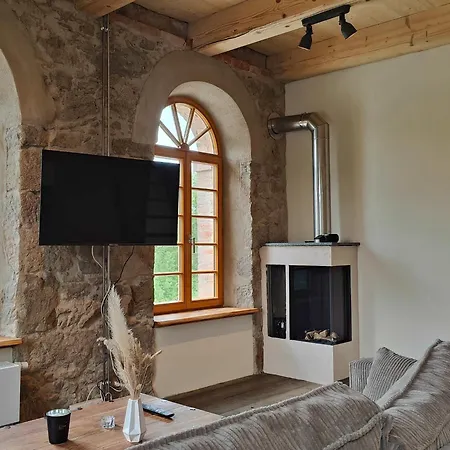 Exklusive Mit Sauna Und Zwei Kaminen - Fuer Kurzentschlossene * Großharthau