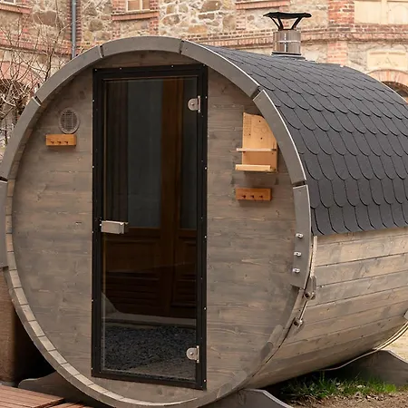 Exklusive Mit Sauna Und Zwei Kaminen - Fuer Kurzentschlossene Großharthau